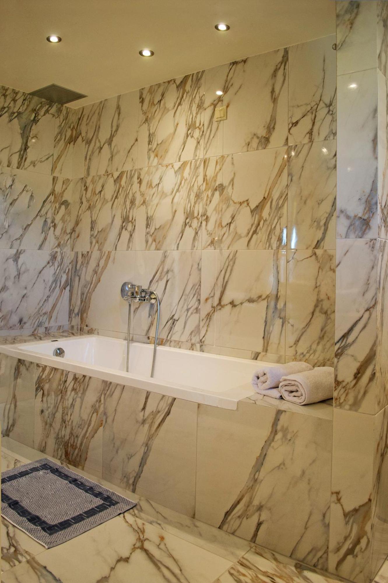 Arktos Hotel Yanya Dış mekan fotoğraf