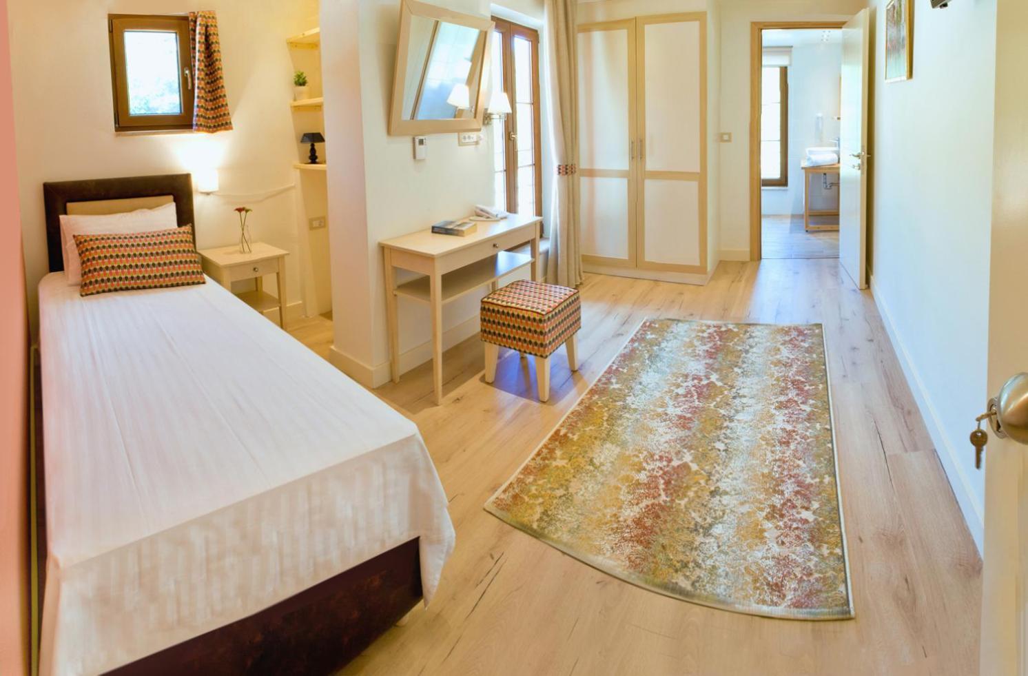 Arktos Hotel Yanya Dış mekan fotoğraf