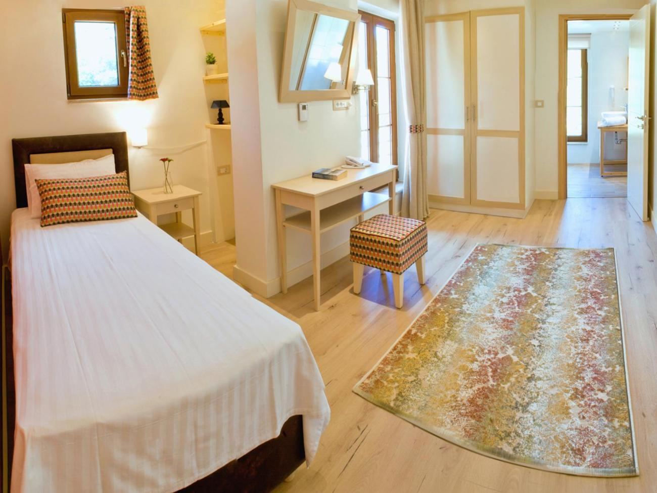 Arktos Hotel Yanya Dış mekan fotoğraf