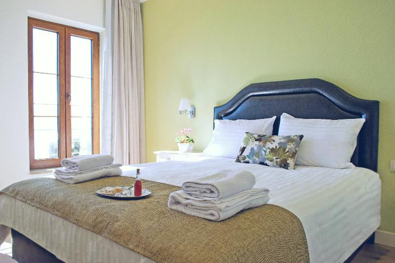 Arktos Hotel Yanya Dış mekan fotoğraf