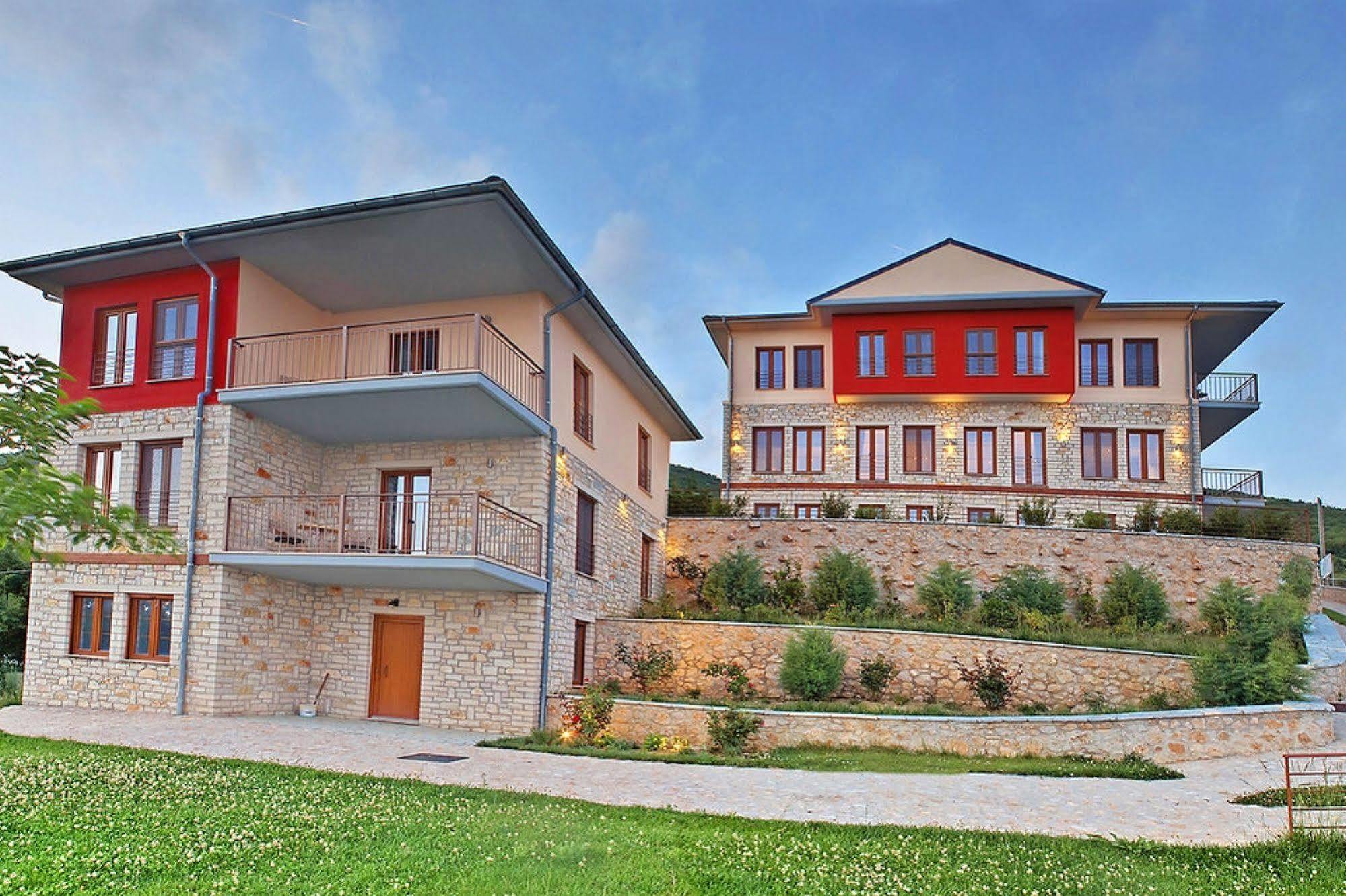 Arktos Hotel Yanya Dış mekan fotoğraf